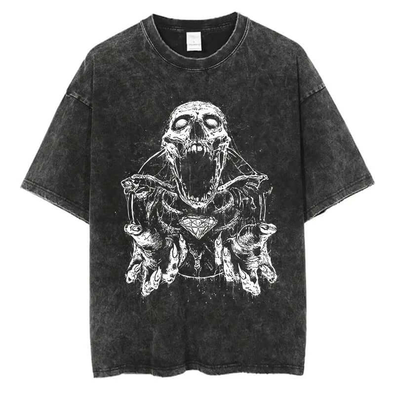 Camiseta de hombre con impresiones gráficas en blanco sobre fondo negro, estilo Men's Fashion Washed Streetwear.